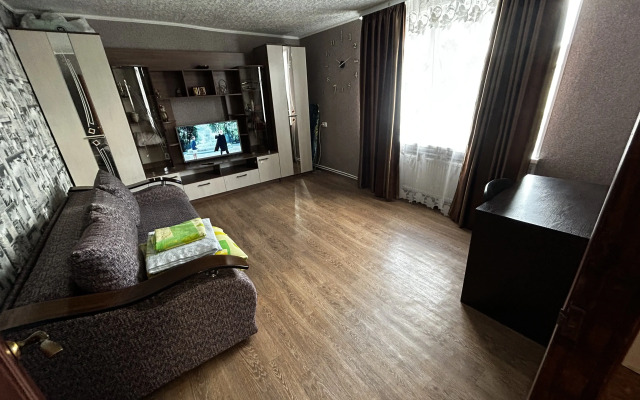 Квартира Уютная с видом на море в Орджоникидзе