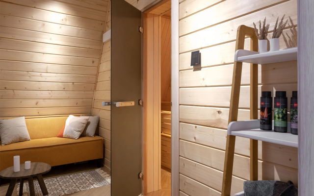 Частный дом С сауной у реки и леса