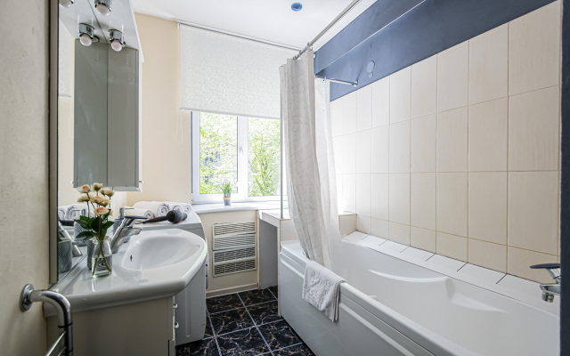 Квартира GM Apartments Тихий Островок на Бронной