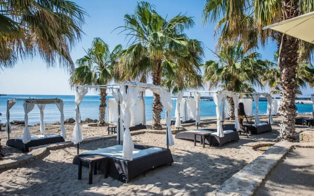 Karpaz Gate Marina Hotel