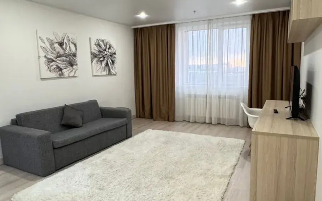 Apart-' Yes, apartments by botanical garden