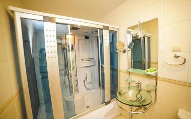 Villa Dolphin Apart-Hotel
