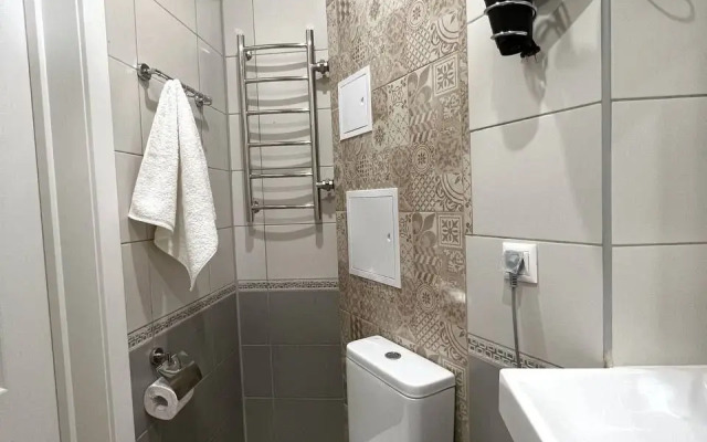 Apartamenty Light Beige u metro Okruzhnaya
