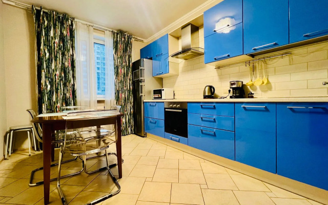 Квартира у Аквапарка Ривьера на Козина