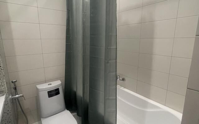 Uyutnaya Studiya Na Batalnoy 100 Flat