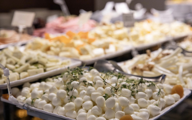 Royal Stay Palace Hotel