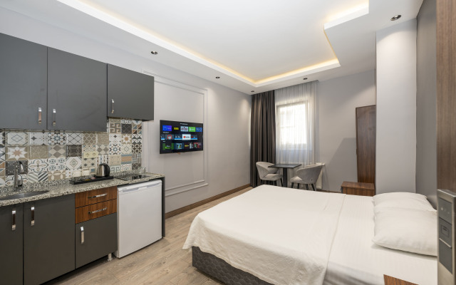 Отель Comfort Suites