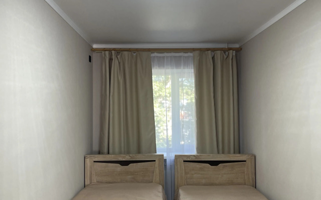 Trekhkomnatnaya Tsentr Apartments