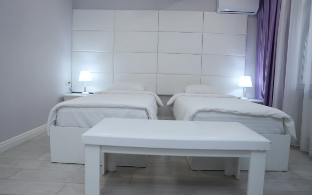 Grand Hotel Kapan