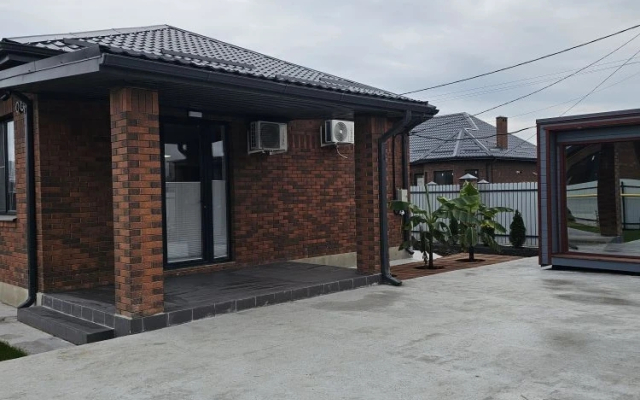 Частный дом Вишня в шоколаде