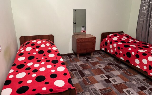 Alisa Guest house