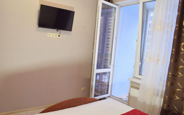 Bolshaya Dvushka na Astrahova Zona Komforta Flat