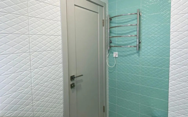 Апартаменты-студия 30 кв.м. с кроватью и балконом, 14 этаж