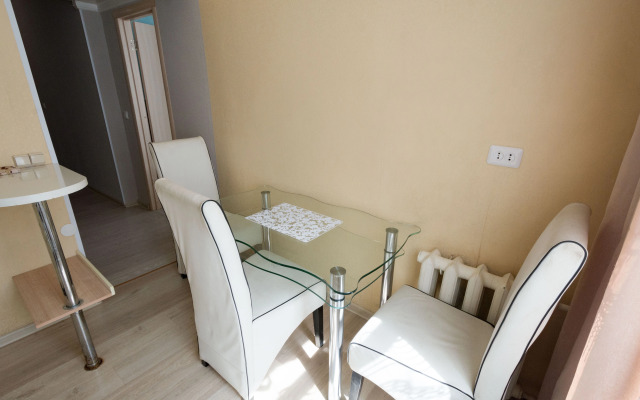 Апартаменты  на Вагоностроителей