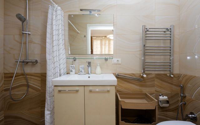 Квартира 3-к в новостройке на улице Арама DI723