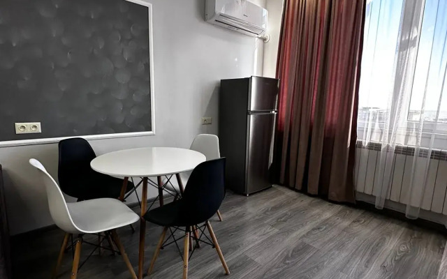Perte House on Komitas 46 Apartments
