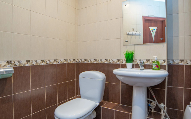 Апартаменты Радищева 33 Трехкомнатная Вторая