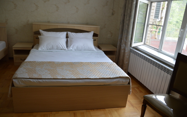 Lotos Guest House