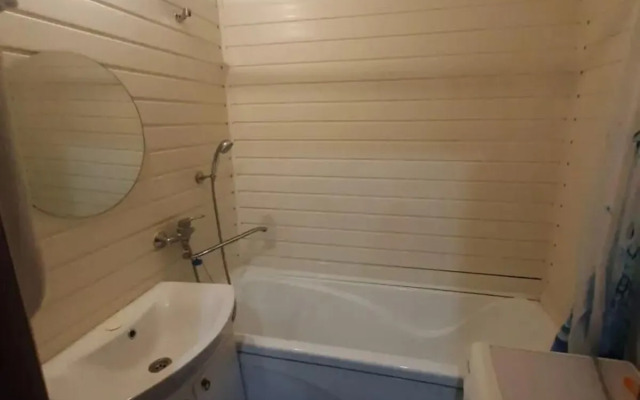 Квартира 1-й Микрорайон 8