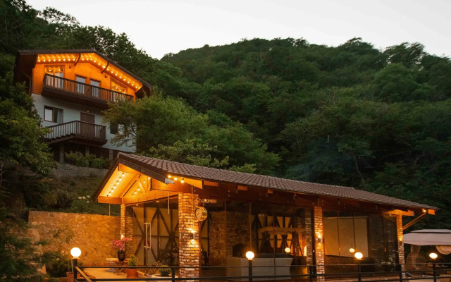 Grass guest house