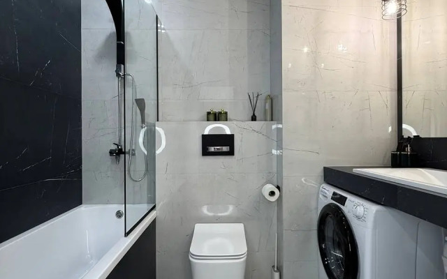 Lyuks Na 17 Etazhe Flat