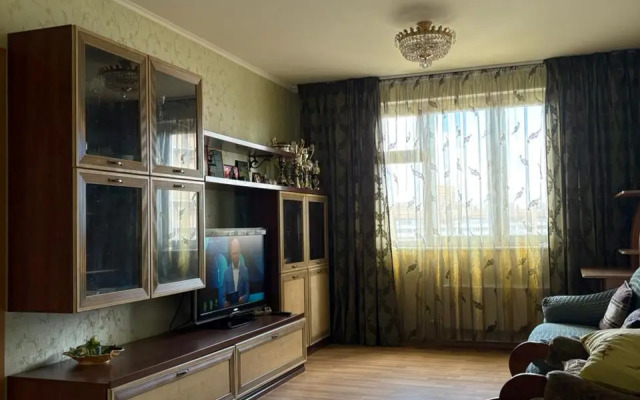3-Kh Komnatnaya V Khimkakh Flat