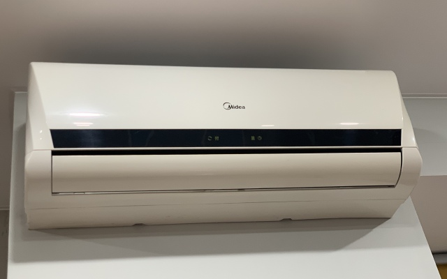 Prekrasnaya Studiya V Samom Centre Goroda Tyumeni 50 Let VLKSM 13/3 Flat