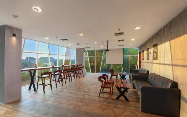 Quest Hotel Darmo - Surabaya