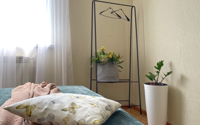 Na Ulitse Ordzhonikidze 91 Flat