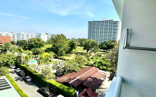 Апартаменты Serenity Wongamat