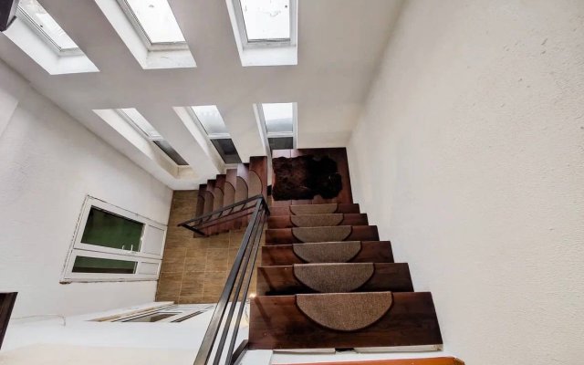 Отель Райдер