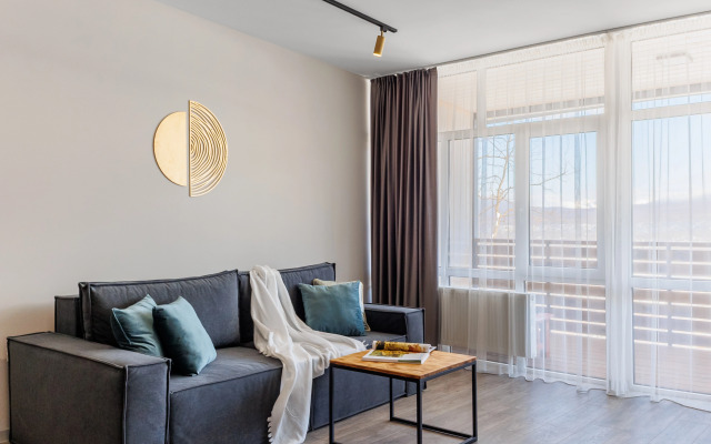 Частный Дом Aura на Интернациональной 106