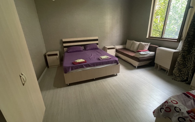 Gostevoy Dom Aduney Living Quarters
