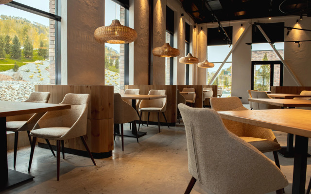 Отель СредиГор