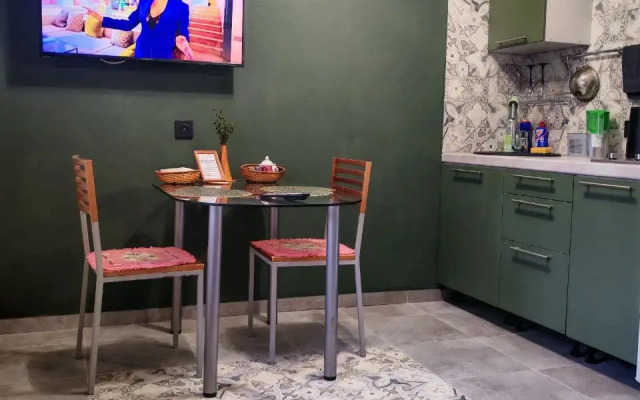 Квартира Уютная студия в центре города Кирова