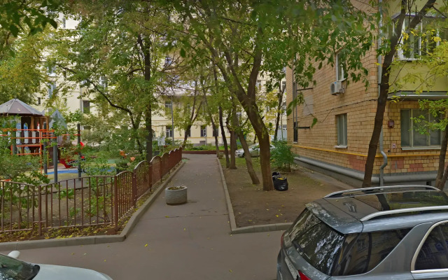 Komfortnaya V 5 Minutakh Ot Metro Arbatskaya Flat