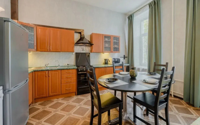 U Ermitazha 12 Gostey B.konyushennaya 12 Apartments