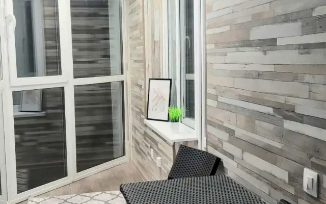 Квартира на Александра Усольцева 25