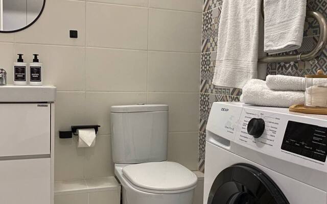 Апартаменты R-Home Start 11025