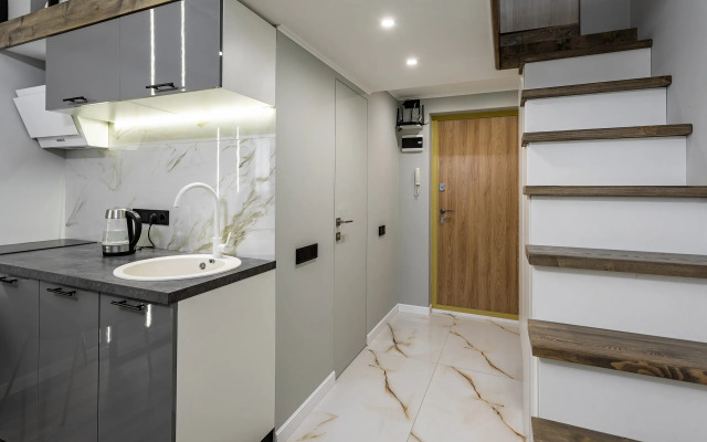 Апартаменты с Дизайнерским Ремонтом в Отличной Локации