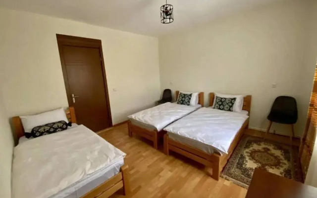 Deka Private house