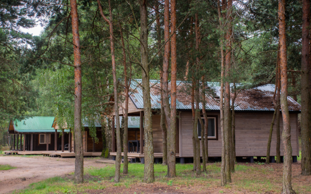 Rybolovnoye Khozyajstvo Dzik Recreation Center