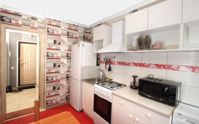 Na Orshanskoy 2 Apartments