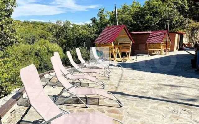Lyubimaya Dacha Guest House