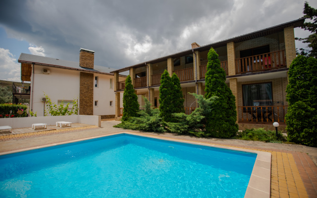 Usad'ba Zolotyie Vorota Hotel