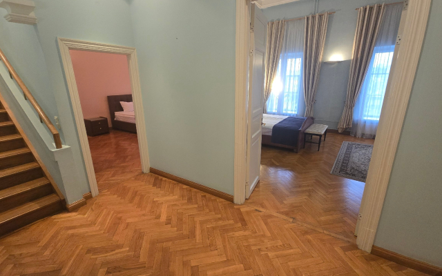 Квартира Итальянская 5