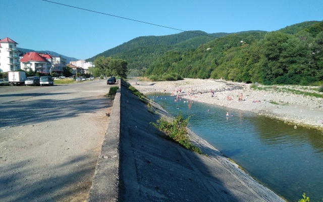 Reded Living quarters