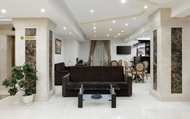 Moscow Holiday Hotel