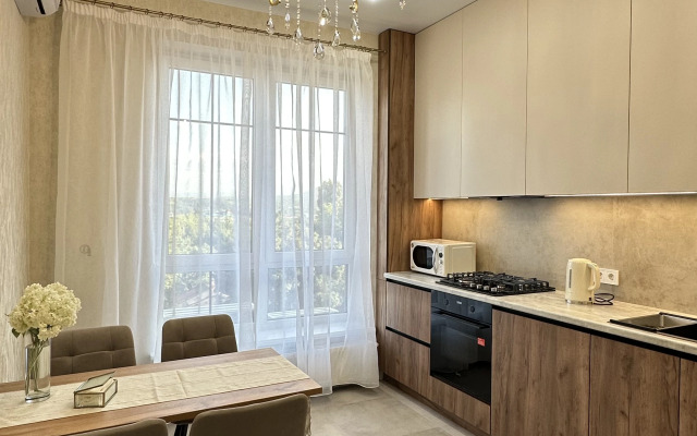 Lermontovskaya kvartira, Pyatigorsk, Pastukhova 38 3 etazh Flat