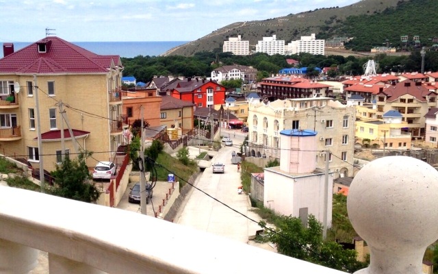 Marlen Guest House